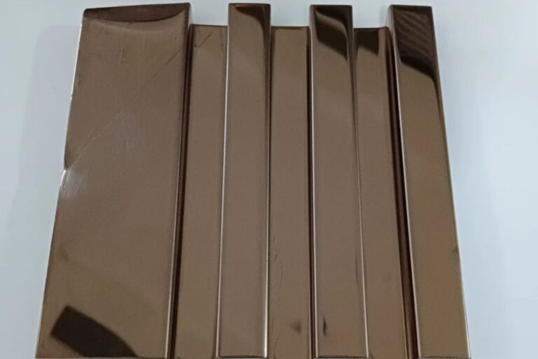 SS Mirror Finish Fluted Panel in indoneisa